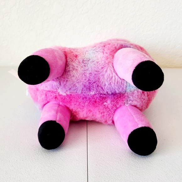 Six Flags RARE Llama Plush - Picture 5 of 7